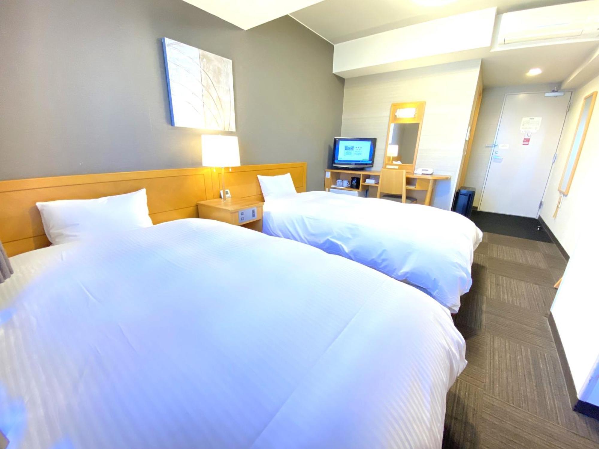 Hotel Route-Inn Hon Hachinohe Ekimae Bagian luar foto